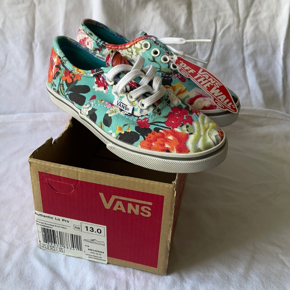Authentic Lo Pro